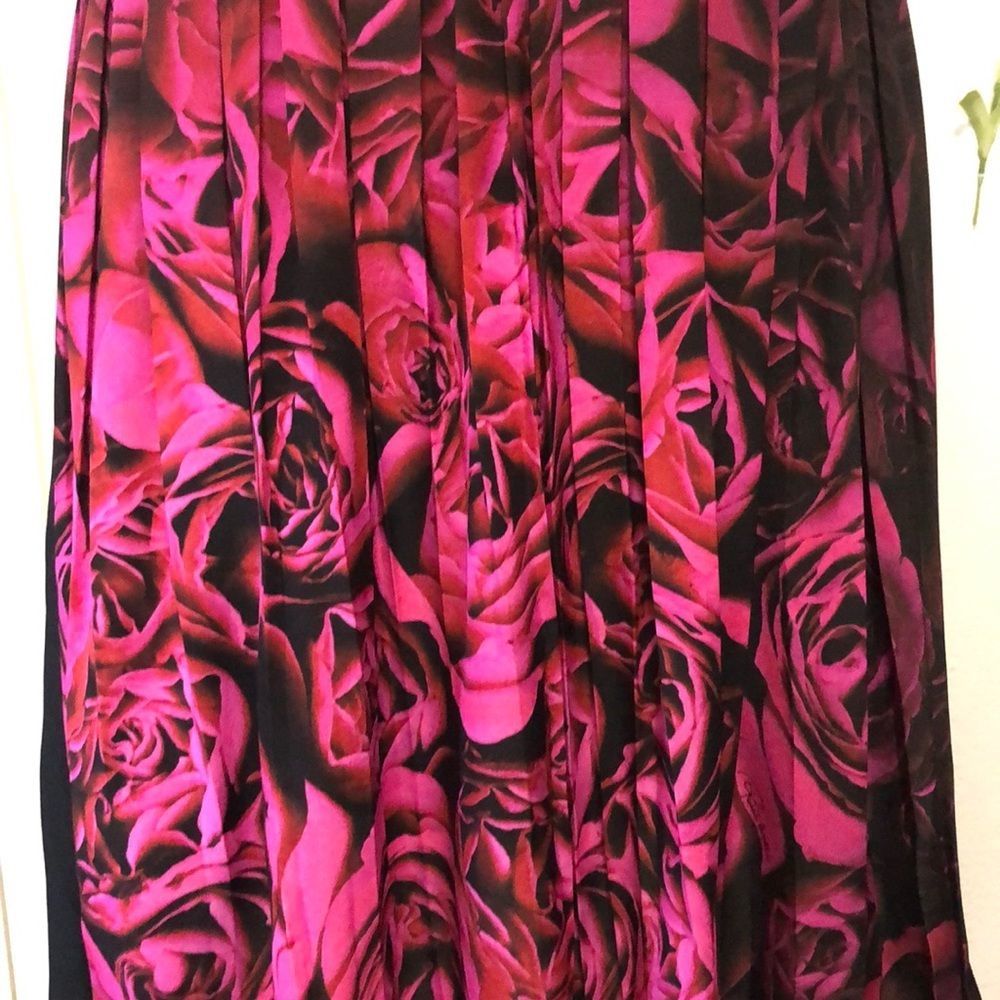 Roberto Cavalli Graphic Rose Dress - Picture 2 of 13